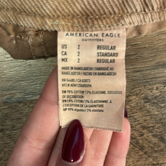 MAKE AN OFFER!! American eagle skirt, worn maybe twice. In perfect condition. - Picture 3 of 3